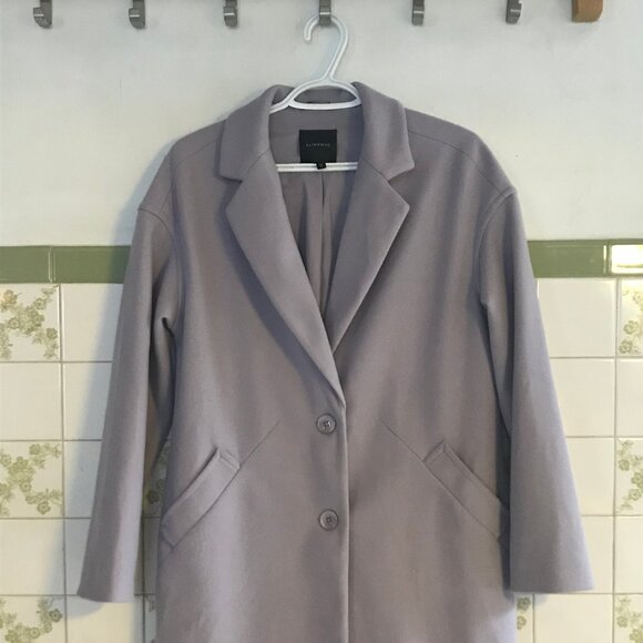 Pretty lilac-colored mid-season coat - Picture 2 of 6